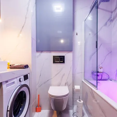 Luxury With Bath- Centre, Free Parking * Rzeszow