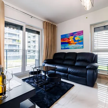 Apartment Luxury With Bath- Centre, Free Parking
