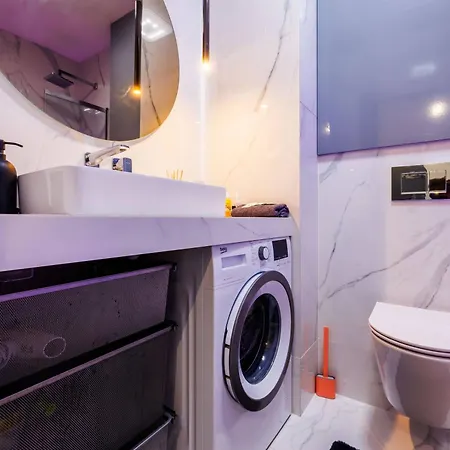 Luxury With Bath- Centre, Free Parking Apartment Rzeszow