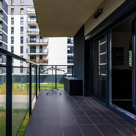 Luxury With Bath- Centre, Free Parking By Staynest *