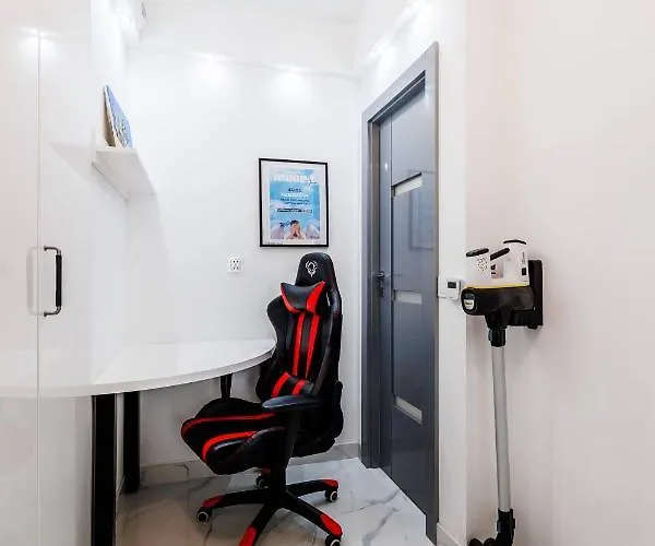 Luxury With Bath- Centre, Free Parking By Staynest * Rzeszów