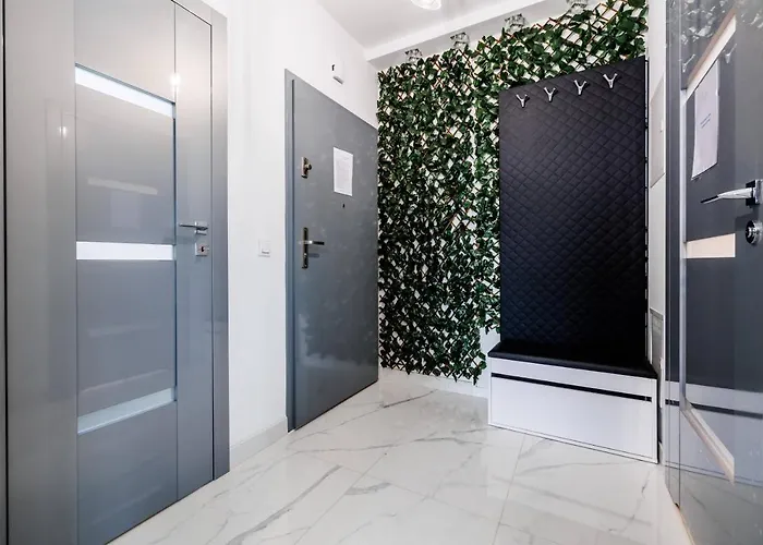 Luxury With Bath- Centre, Free Parking By Staynest *