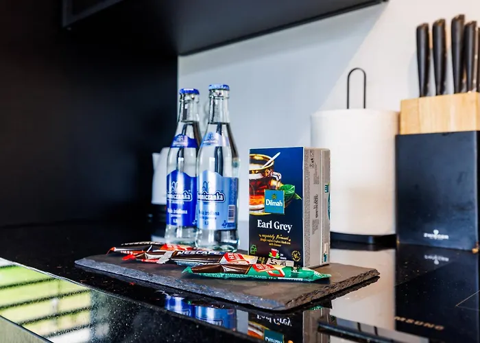 Apartment Luxury With Bath- Centre, Free Parking By Staynest *