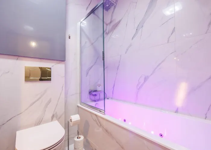 Luxury With Bath- Centre, Free Parking By Staynest * Rzeszow