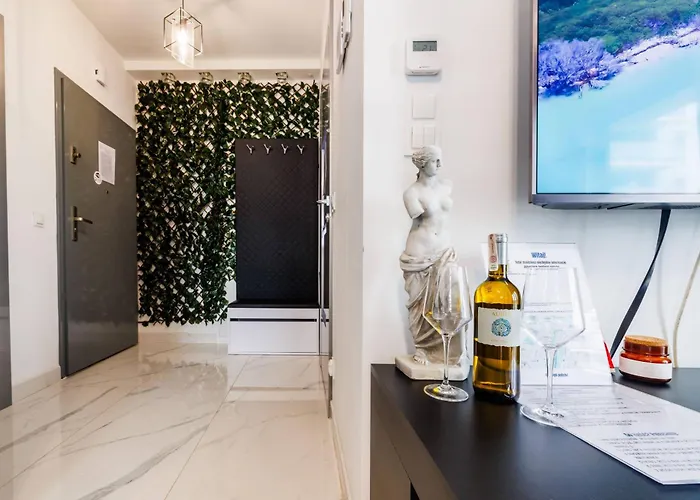 Luxury With Bath- Centre, Free Parking By Staynest *