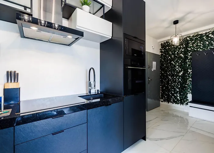 Luxury With Bath- Centre, Free Parking By Staynest *