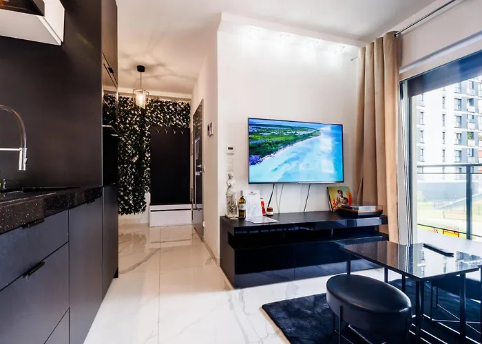 Apartment Luxury With Bath- Centre, Free Parking By Staynest *